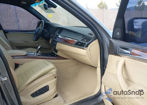 2007 BMW X5 4.8I z USA, uszkodzony, nr VIN 4USFE83507LY65684